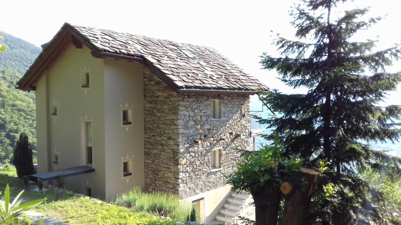 B&B Sasso Bianco Prata Camportaccio Exterior foto